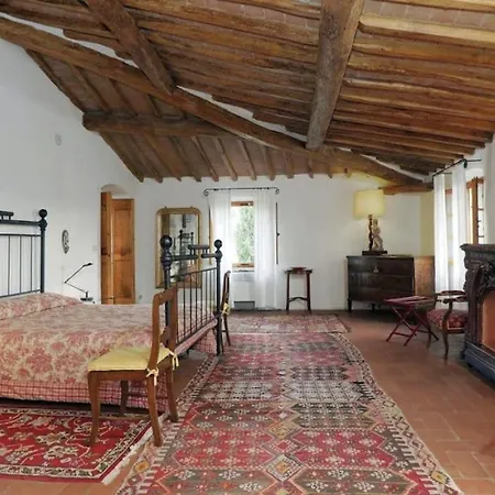 Sleeps 8 With Pool And Wifi Villa Calzaiolo