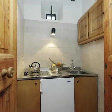 Sleeps 8 With Pool And Wifi Villa *