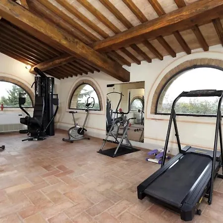 Sleeps 8 With Pool And Wifi Villa Calzaiolo