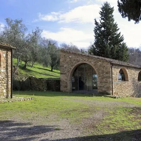 Villa Sleeps 8 With Pool And Wifi *