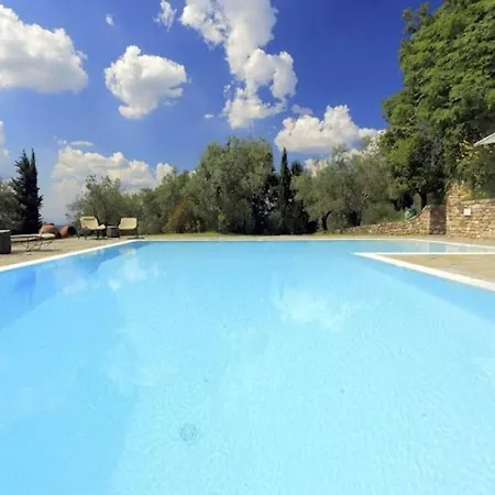 Sleeps 8 With Pool And Wifi Villa Calzaiolo